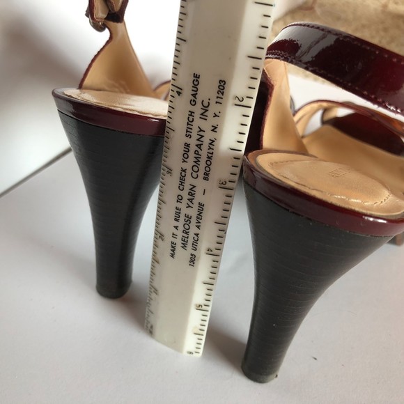 Ann Taylor Wine Red high heel patent leather sandals, Size 6M - Picture 8 of 8